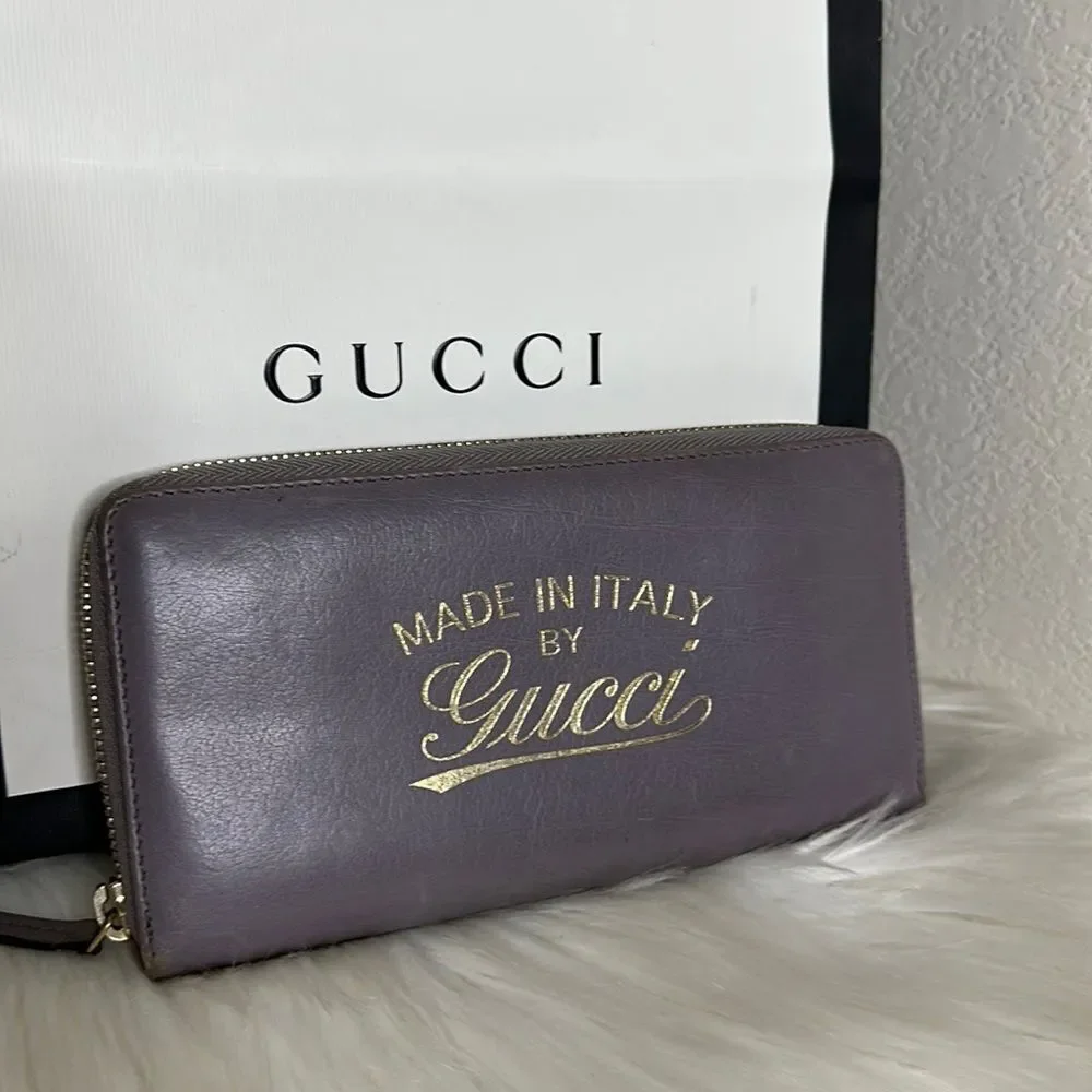 💯Authentic Gucci Zipped Around Long Wallet🍀